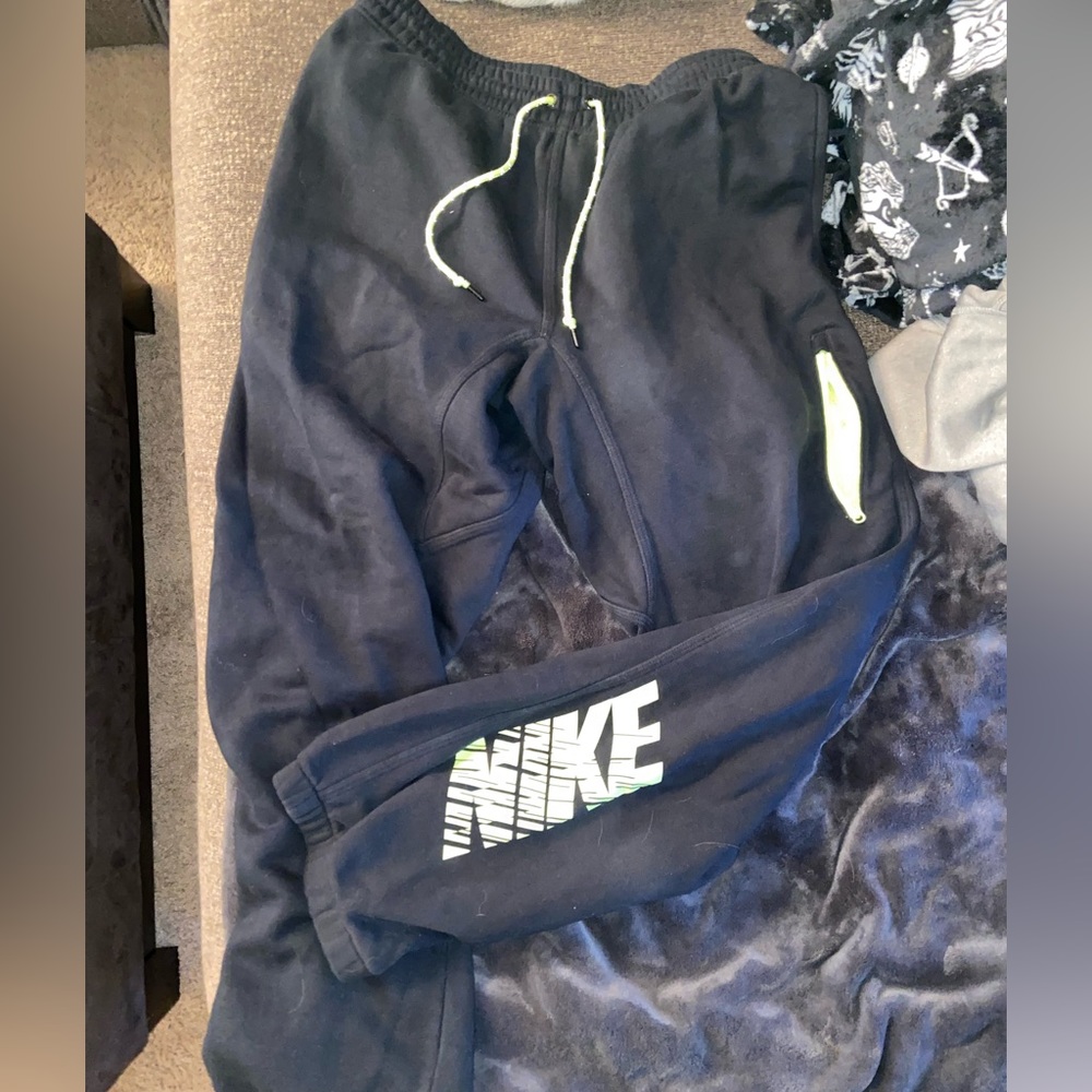 Nike Sweatpants